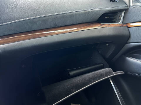 2015 Cadillac Escalade Luxury