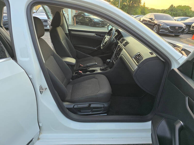 2016 Volkswagen Passat 1.8T S