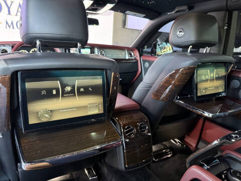 2019 Rolls-Royce Phantom