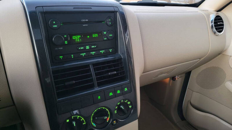 2006 Ford Explorer XLT