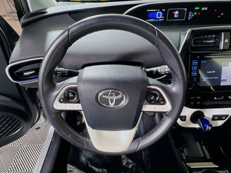 2018 Toyota Prius Three Touring
