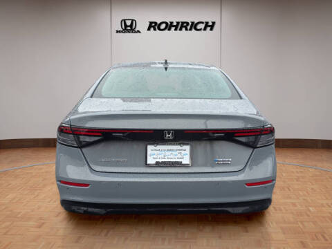 2025 Honda Accord Hybrid Touring