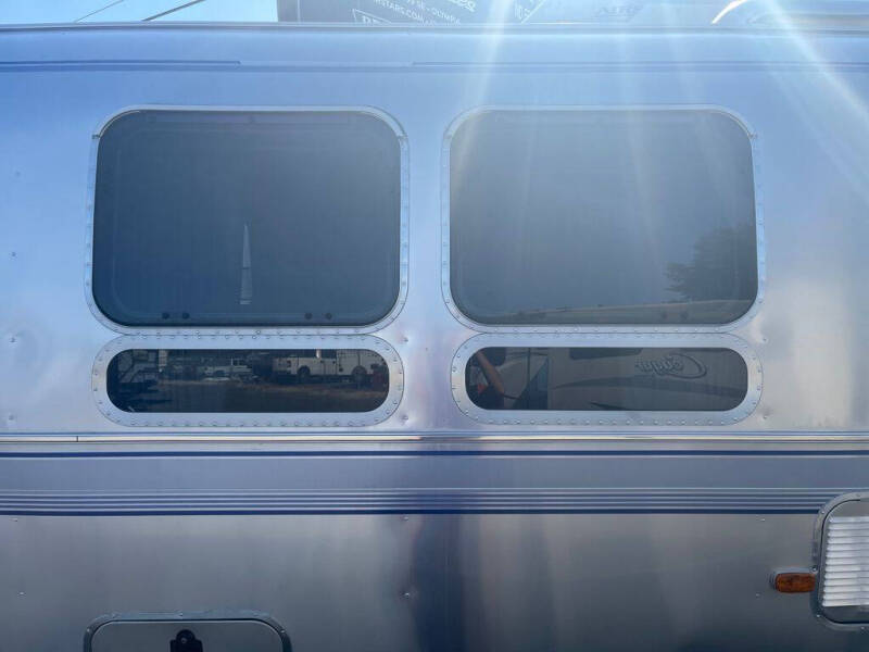 1996 Airstream Excella 1000