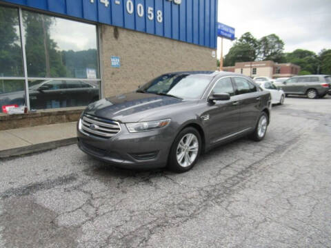2015 Ford Taurus