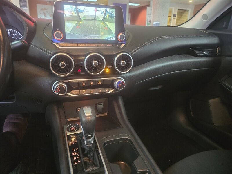 2023 Nissan Sentra SV