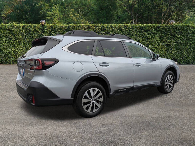 2022 Subaru Outback Premium