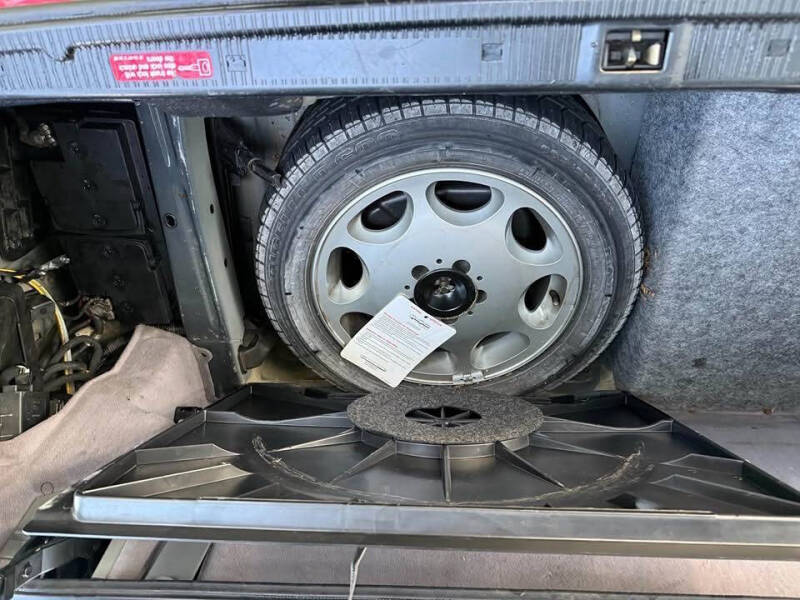 1993 Mercedes-Benz 300-Class 300 SL