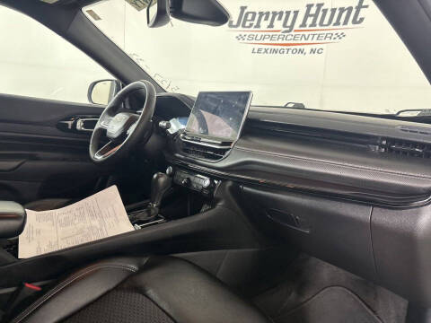 2023 Jeep Compass Altitude
