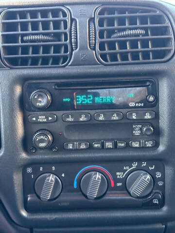 2003 Chevrolet S-10 LS