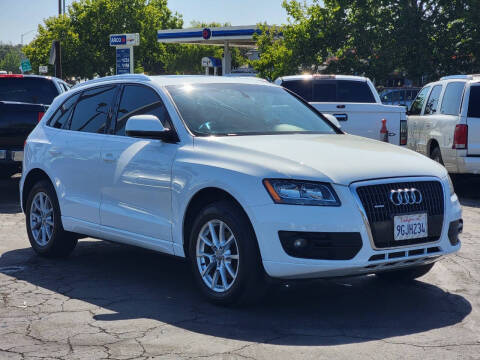 2011 Audi Q5 2.0T quattro Premium
