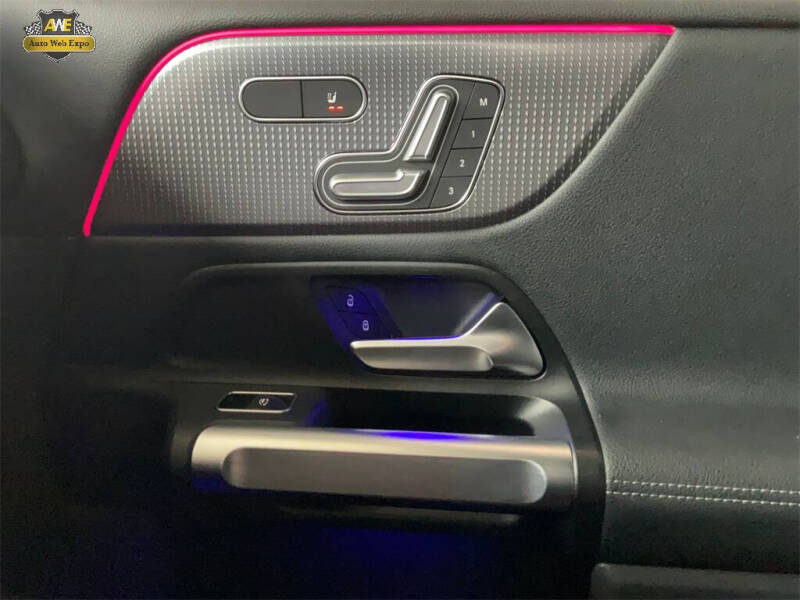 2023 Mercedes-Benz EQB EQB 300 4MATIC