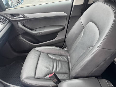 2016 Audi Q3 2.0T quattro Premium Plus