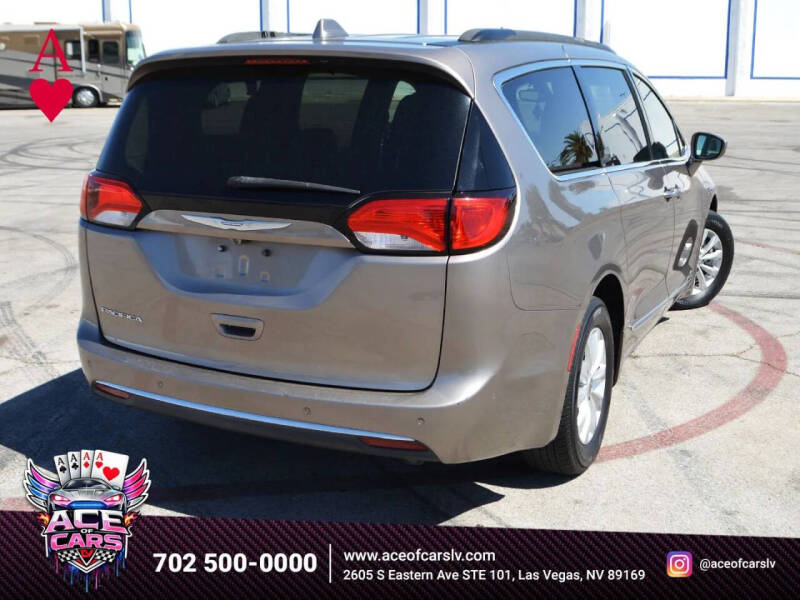 2017 Chrysler Pacifica