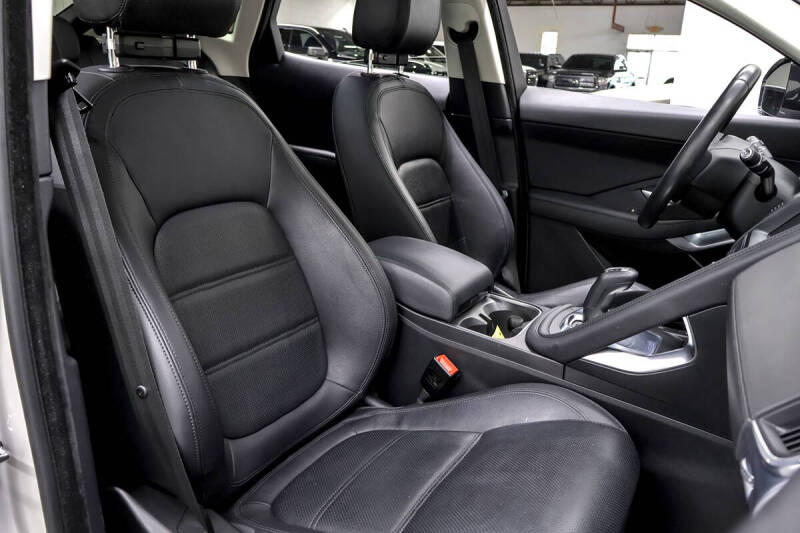 2020 Jaguar E-PACE P250