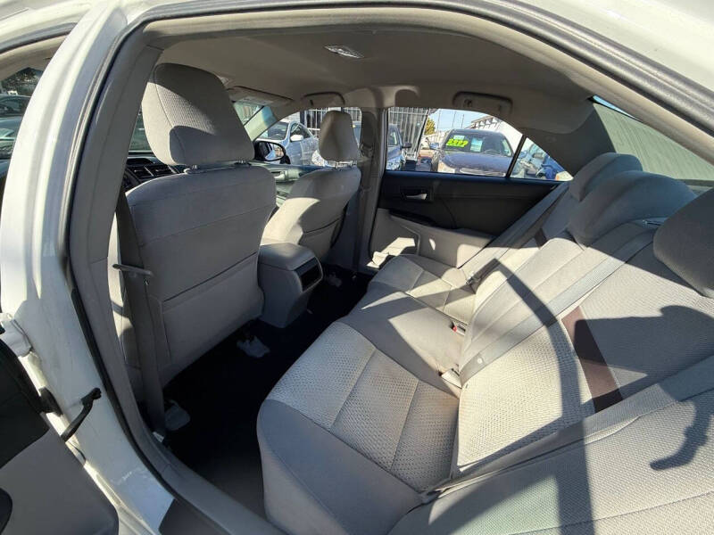 2013 Toyota Camry SE