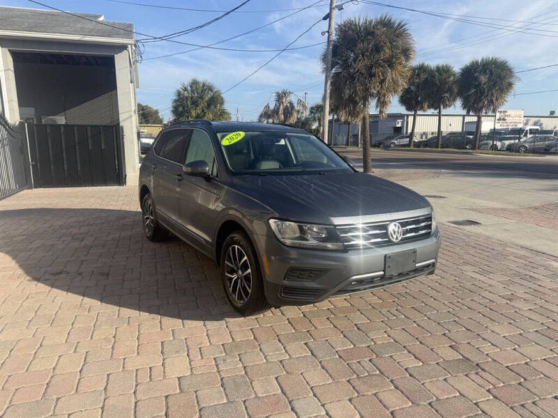 2020 Volkswagen Tiguan SE
