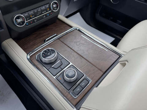 2020 Ford Expedition Platinum