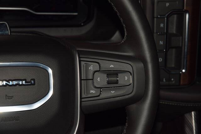 2024 GMC Yukon Denali Ultimate