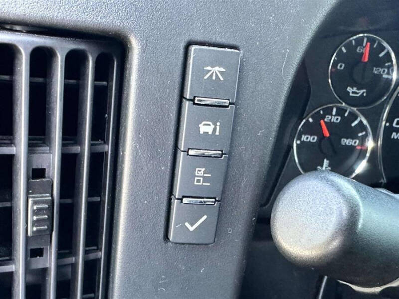 2023 GMC Savana 2500