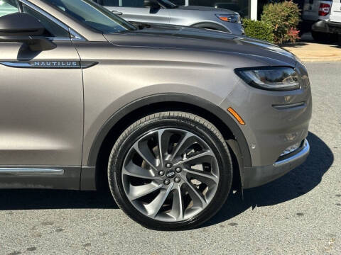 2021 Lincoln Nautilus Reserve