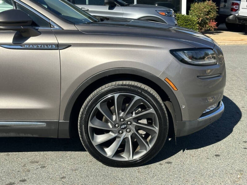 2021 Lincoln Nautilus Reserve