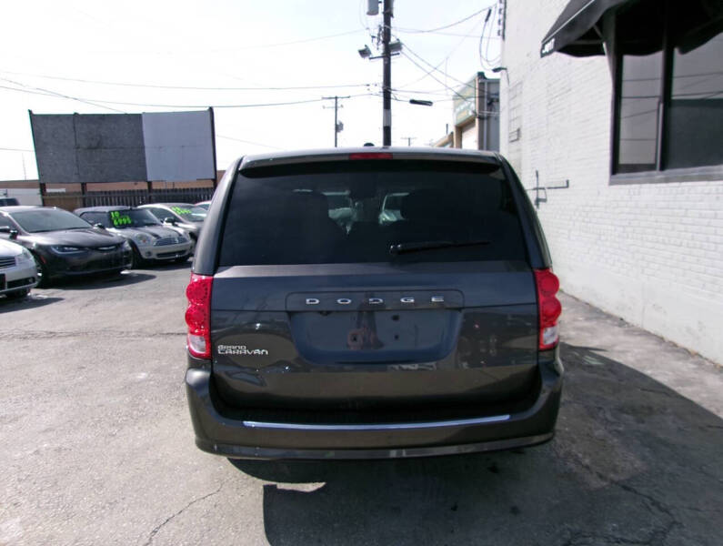 2018 Dodge Grand Caravan SE