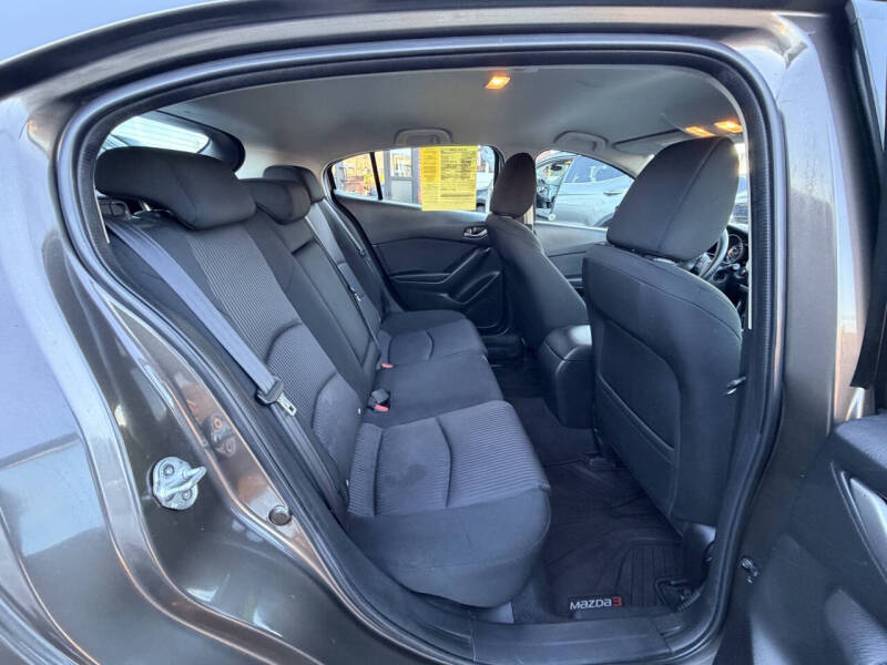 2014 Mazda MAZDA3 i Touring