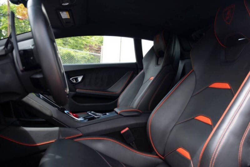 2020 Lamborghini Huracan EVO