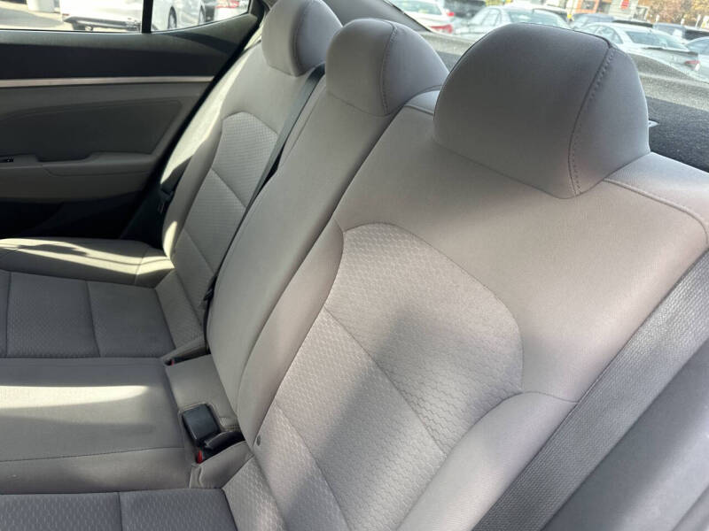 2019 Hyundai Elantra