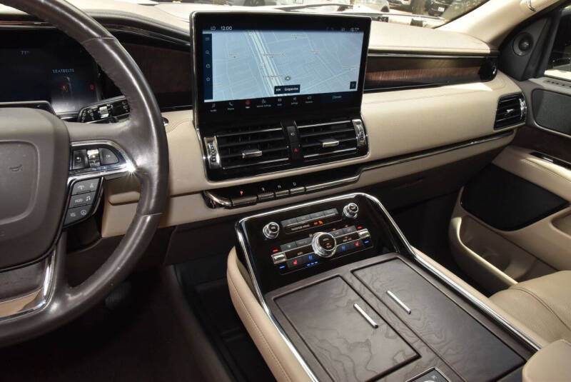 2022 Lincoln Navigator Reserve