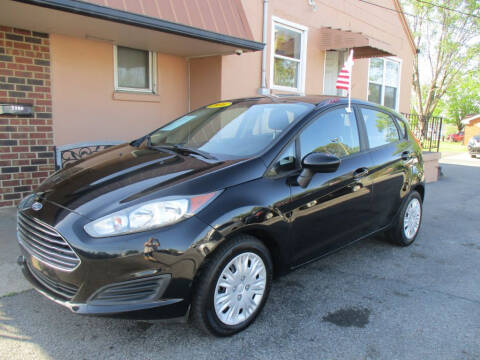2016 Ford Fiesta for sale at Rob Co Automotive LLC in Springfield TN