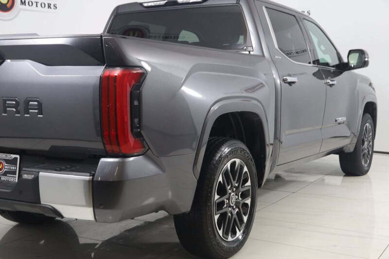 2023 Toyota Tundra Limited HV