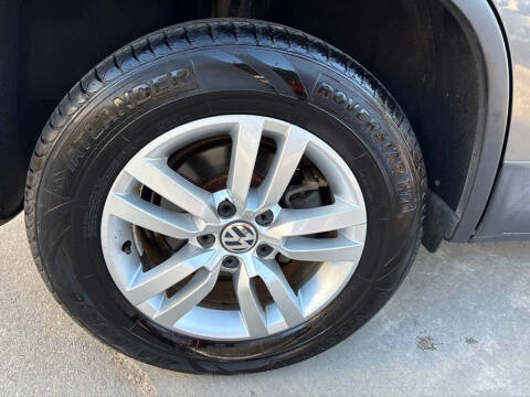 2014 Volkswagen Tiguan S