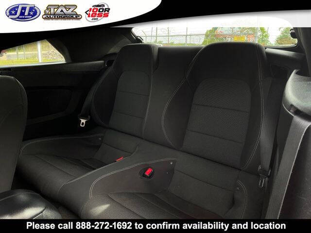 2016 Ford Mustang V6