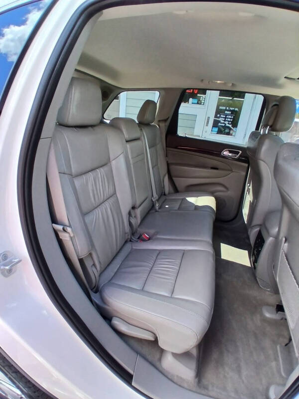 2012 Jeep Grand Cherokee Laredo