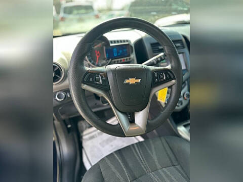 2016 Chevrolet Sonic LT Auto