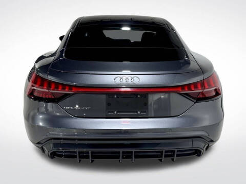 2023 Audi e-tron GT quattro Premium Plus