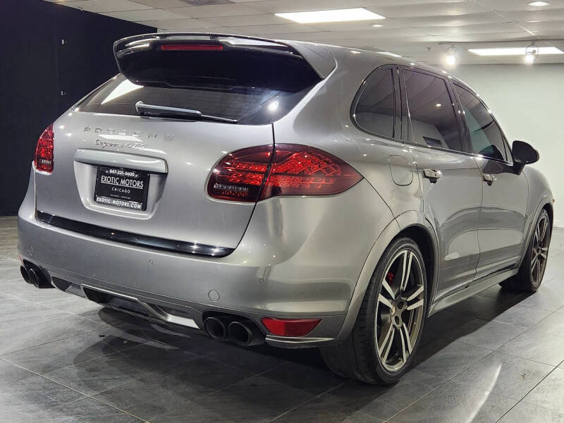 2013 Porsche Cayenne GTS