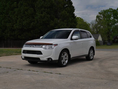 2014 Mitsubishi Outlander GT