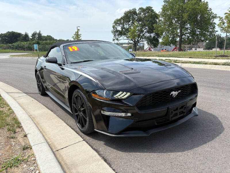 2019 Ford Mustang EcoBoost