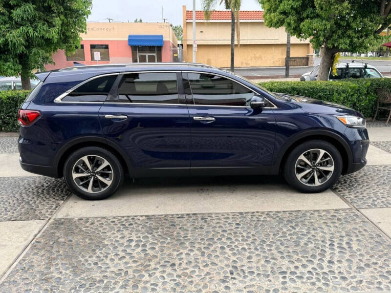 2019 Kia Sorento EX V6