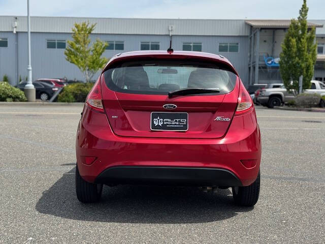 2012 Ford Fiesta SE