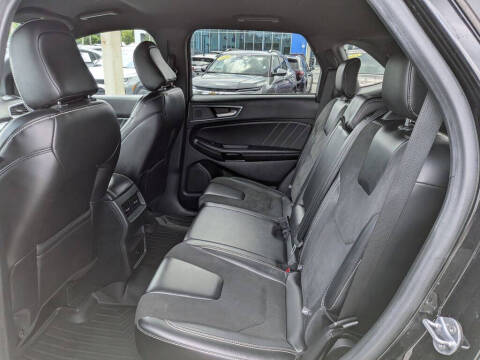 2022 Ford Edge ST