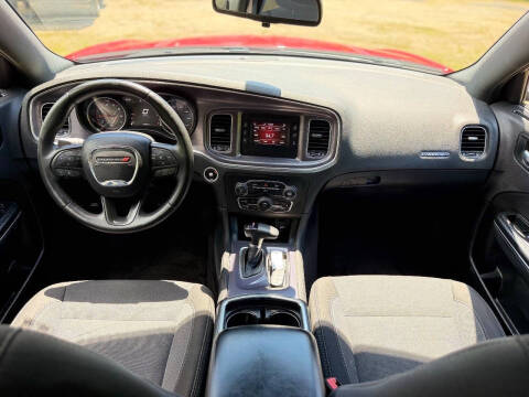 2017 Dodge Charger SE