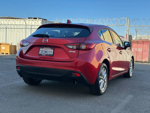 2015 Mazda MAZDA3 i Grand Touring