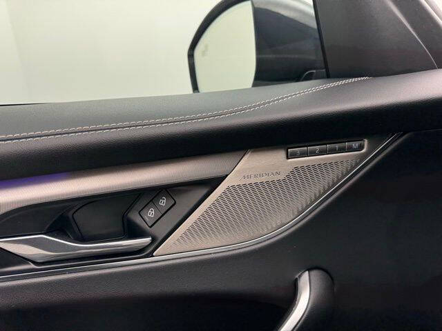 2024 Jaguar F-PACE P250 R-Dynamic S