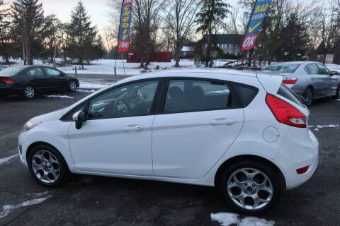 2011 Ford Fiesta SES