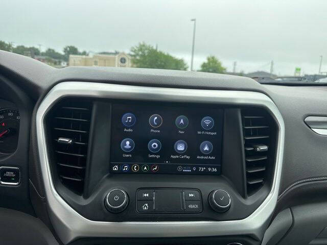 2023 GMC Acadia SLT