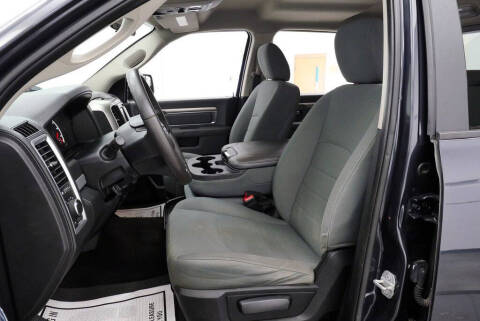 2017 RAM 1500 SLT