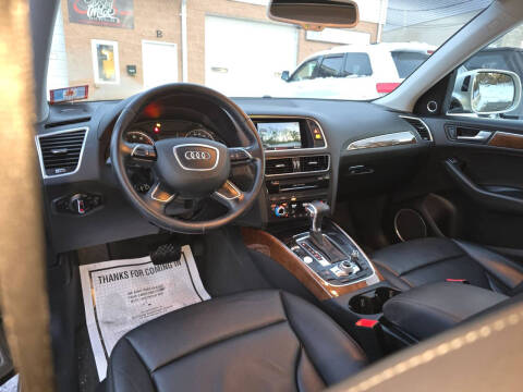 2017 Audi Q5 2.0T quattro Premium Plus